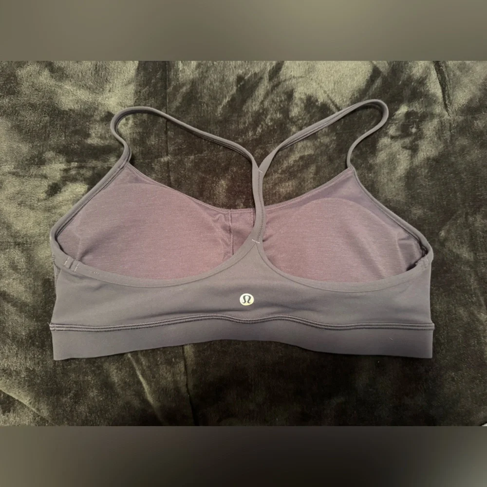 Lululemon Flow Y Bra Nulu *Light Support, A-C Cups - Picture 4 of 5